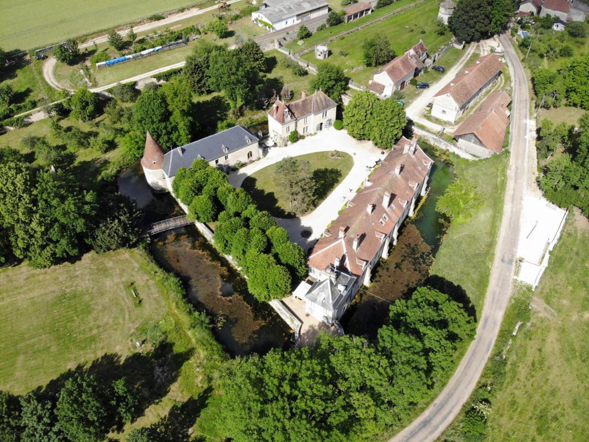 Chateau De Mauvilly Exteriér fotografie